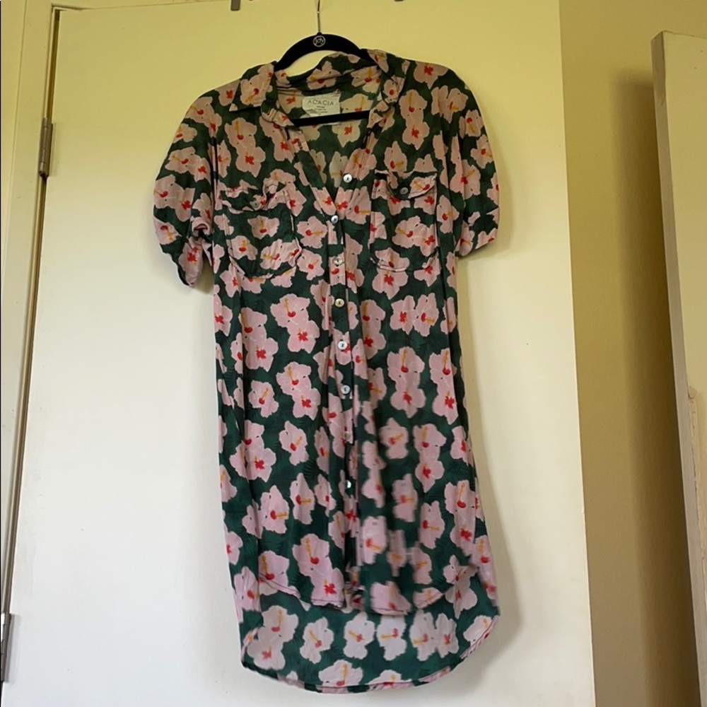 Acacia silk dress. Size small.